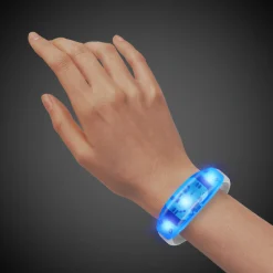 New Windy City Novelties LED Stretchy Bangle Bracelet Blue