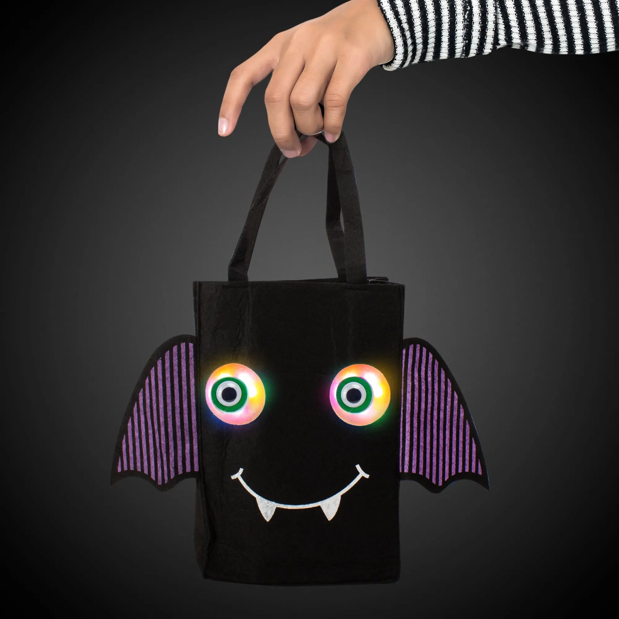 Hot Windy City Novelties LED Halloween Bags Retail Counter Display