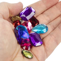 Hot Windy City Novelties Plastic Gems